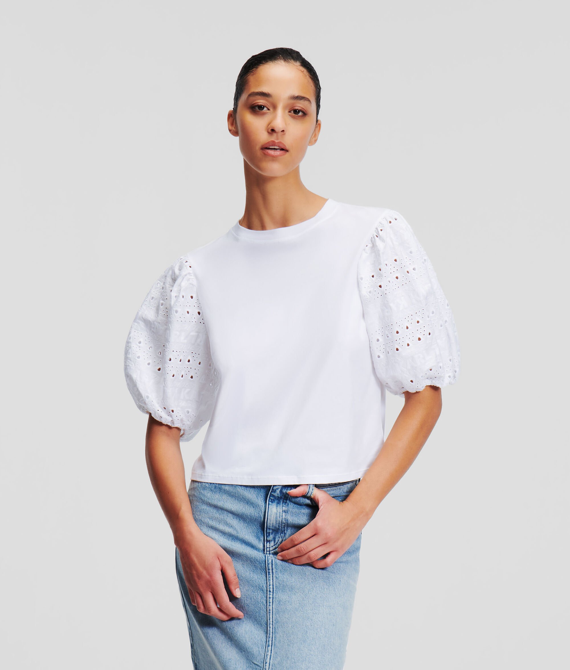 (image for) Top-Tier Broderie Anglaise T-shirt